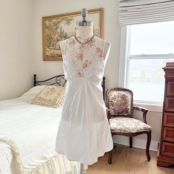 Apt. 9 Dresses & Skirts - white satin slip‎ dress  y2k apt 9 white satin slip dress large